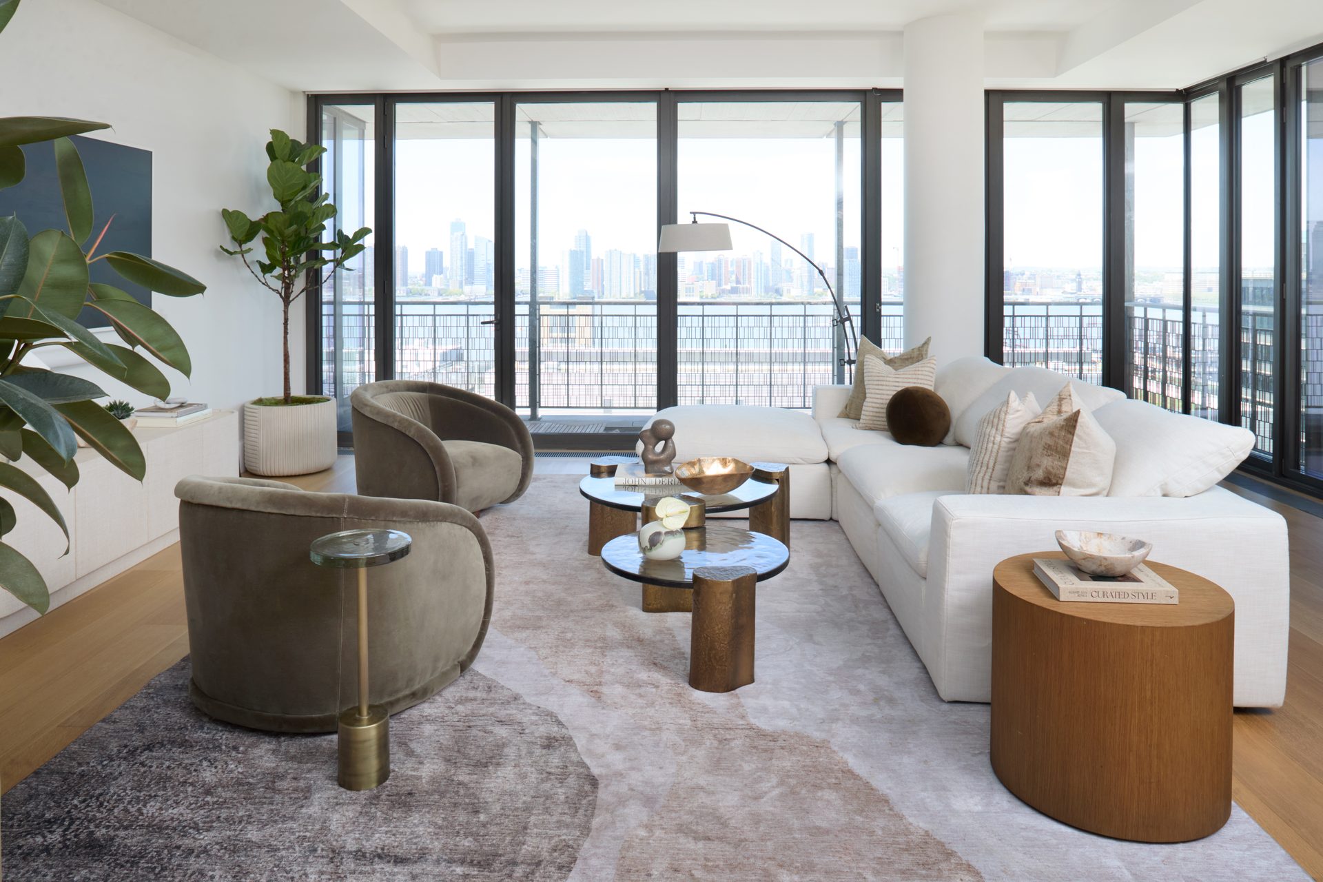 Living room with skyline